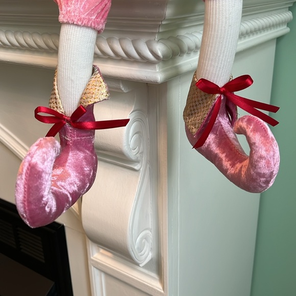 Valentine's Day Pink Elf Doll - Picture 7 of 10